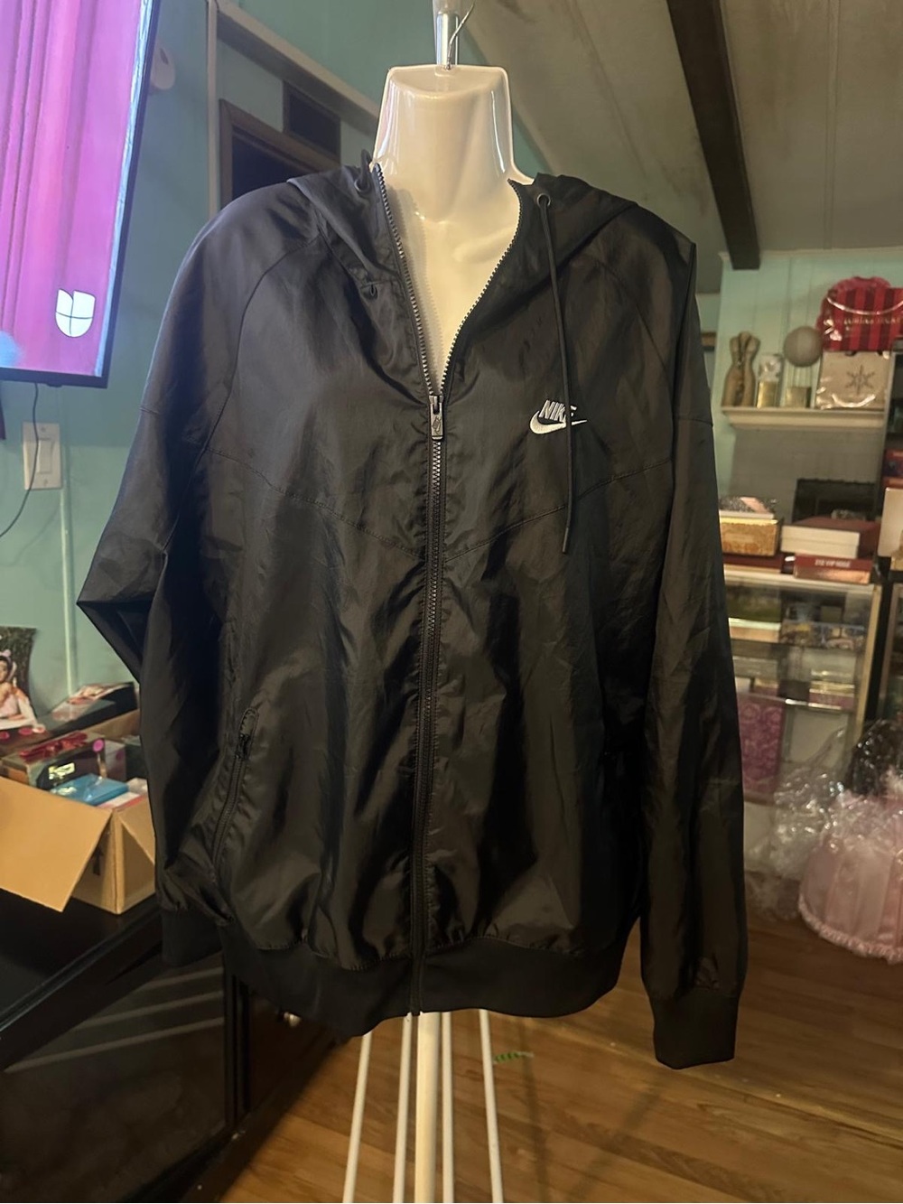 Nike Black Full-Zip Hooded Windbreaker Jacket
